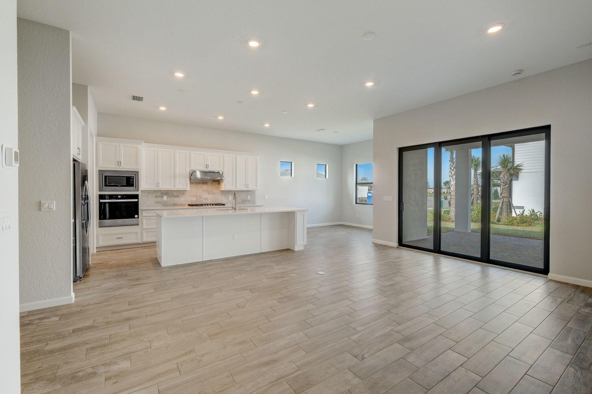 METES AND BOUNDS - Residential Lease