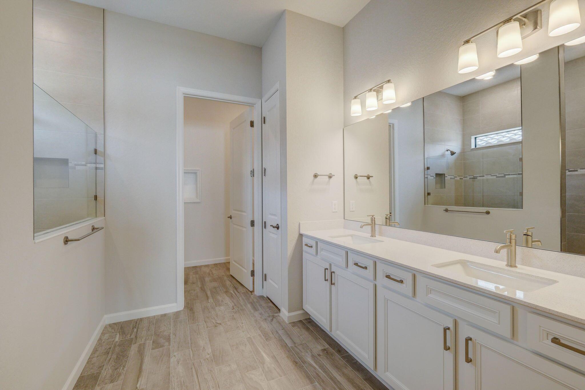 METES AND BOUNDS - Residential Lease