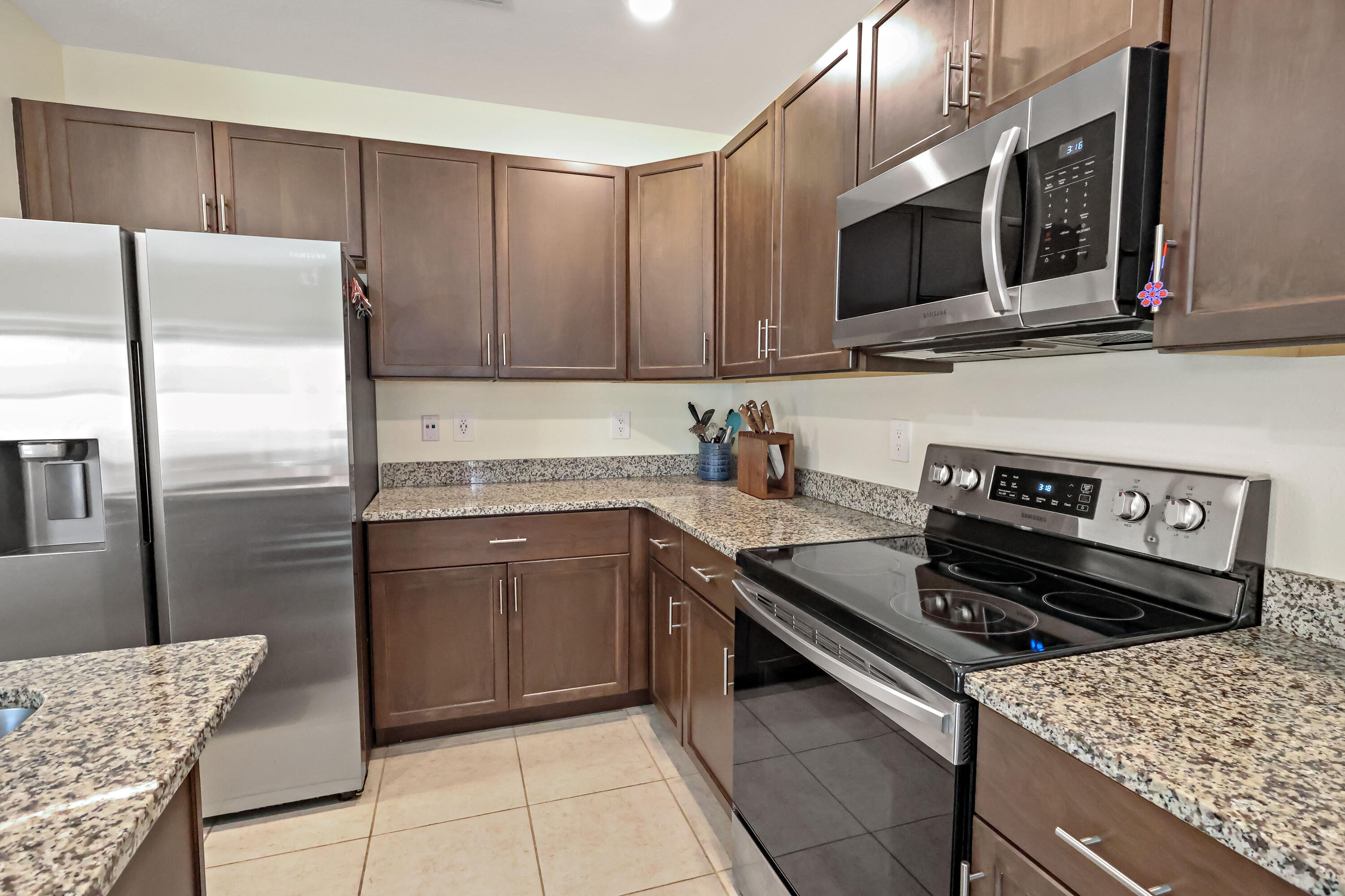 PORT ST LUCIE SECTION 7 - Residential Lease