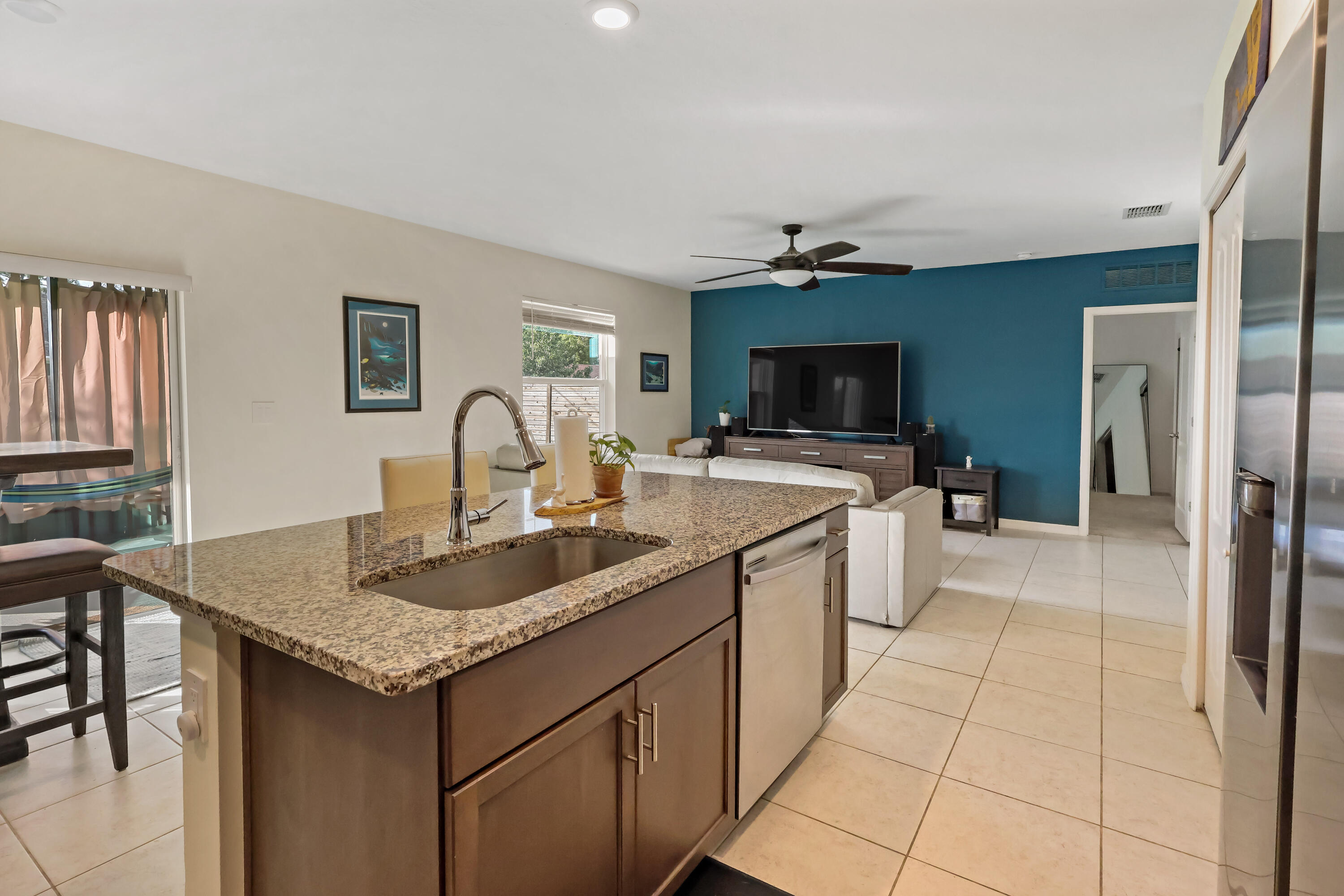 PORT ST LUCIE SECTION 7 - Residential Lease