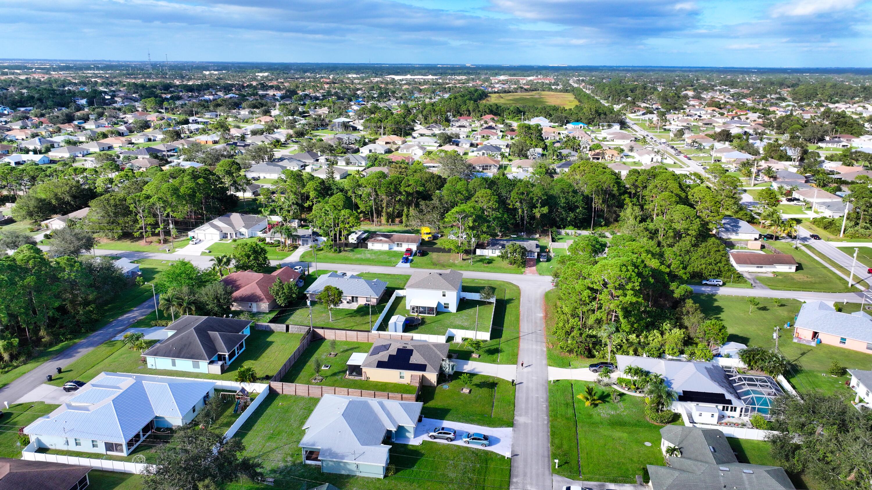 PORT ST LUCIE SECTION 7 - Residential Lease