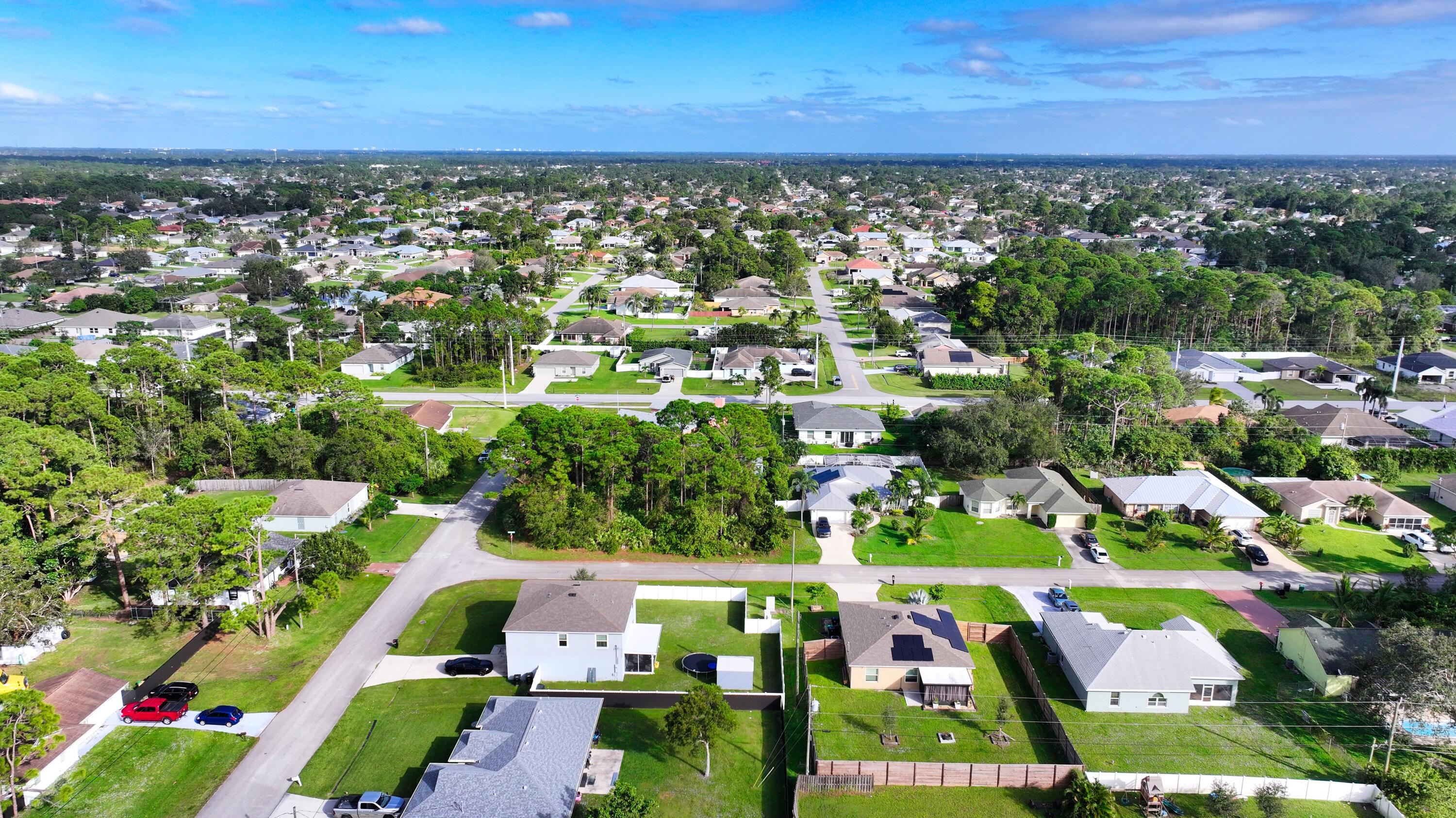PORT ST LUCIE SECTION 7 - Residential Lease