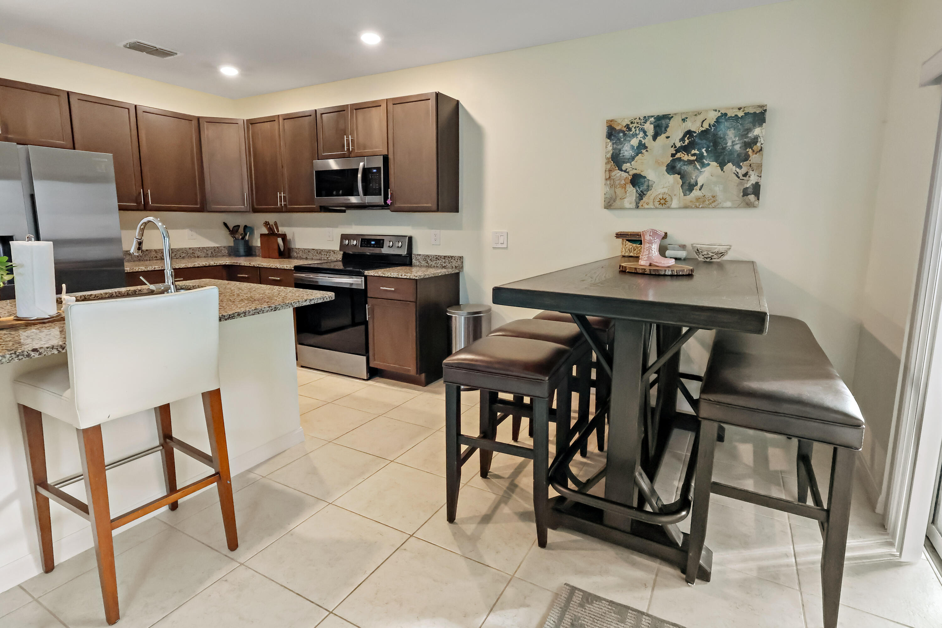 PORT ST LUCIE SECTION 7 - Residential Lease