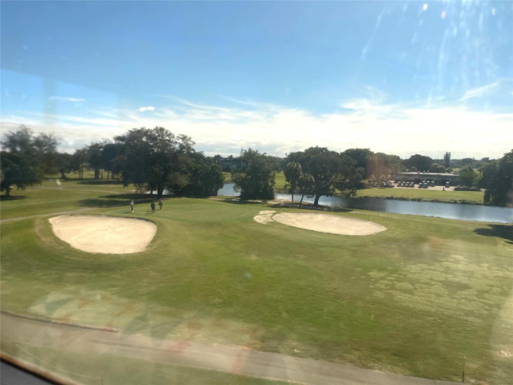 Palm Spring II - Residential