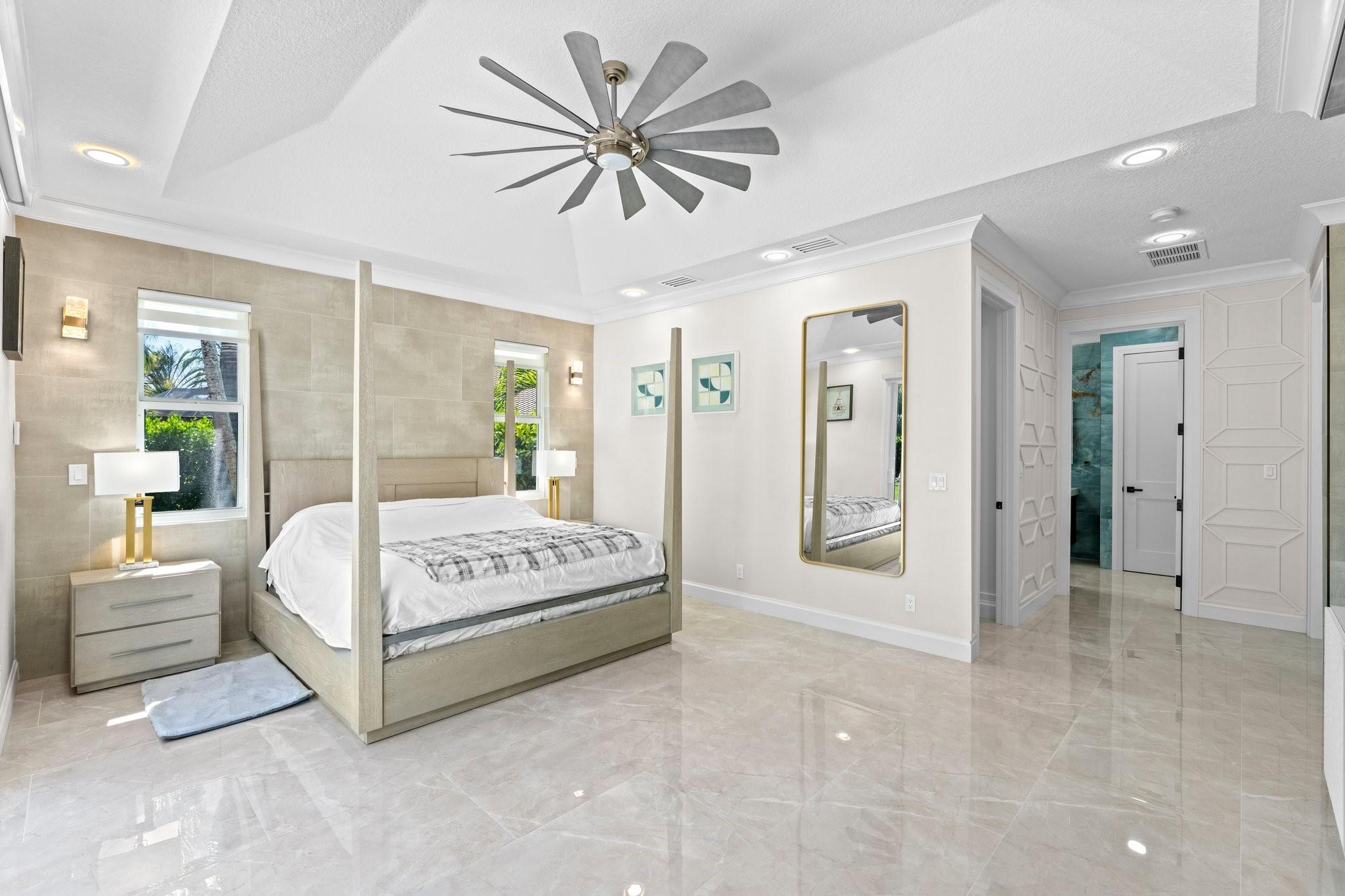 MEADOW WOOD OF THE LANDIN - Residential