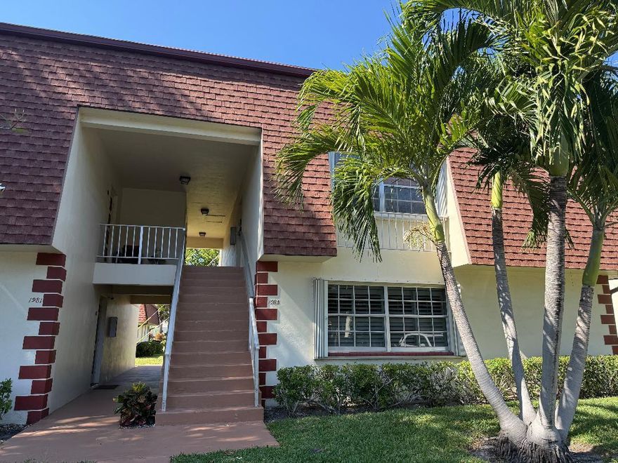 SECOND FLOOR CORNER UNIT WITH MOTIVATED OWNERS.  BUILDING HAS NEWER ROOF, UNIT HAS NEWER A/C, TILE FLOORS, GREAT LOCATION JUST STEPS FROM THE CLUBHOUSE AND POOL! PET FRIENDLY AND ALL AGES!