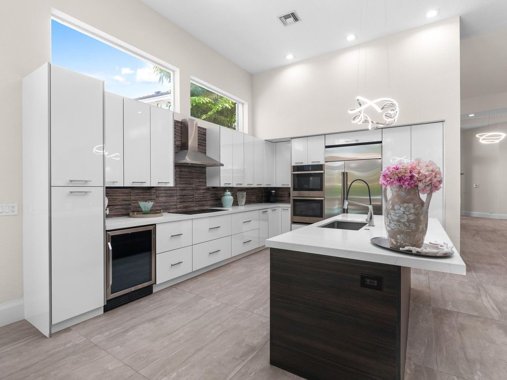 Photo of 16167 Via Monteverde, Delray Beach, FL 33446 (MLS # R11162535)