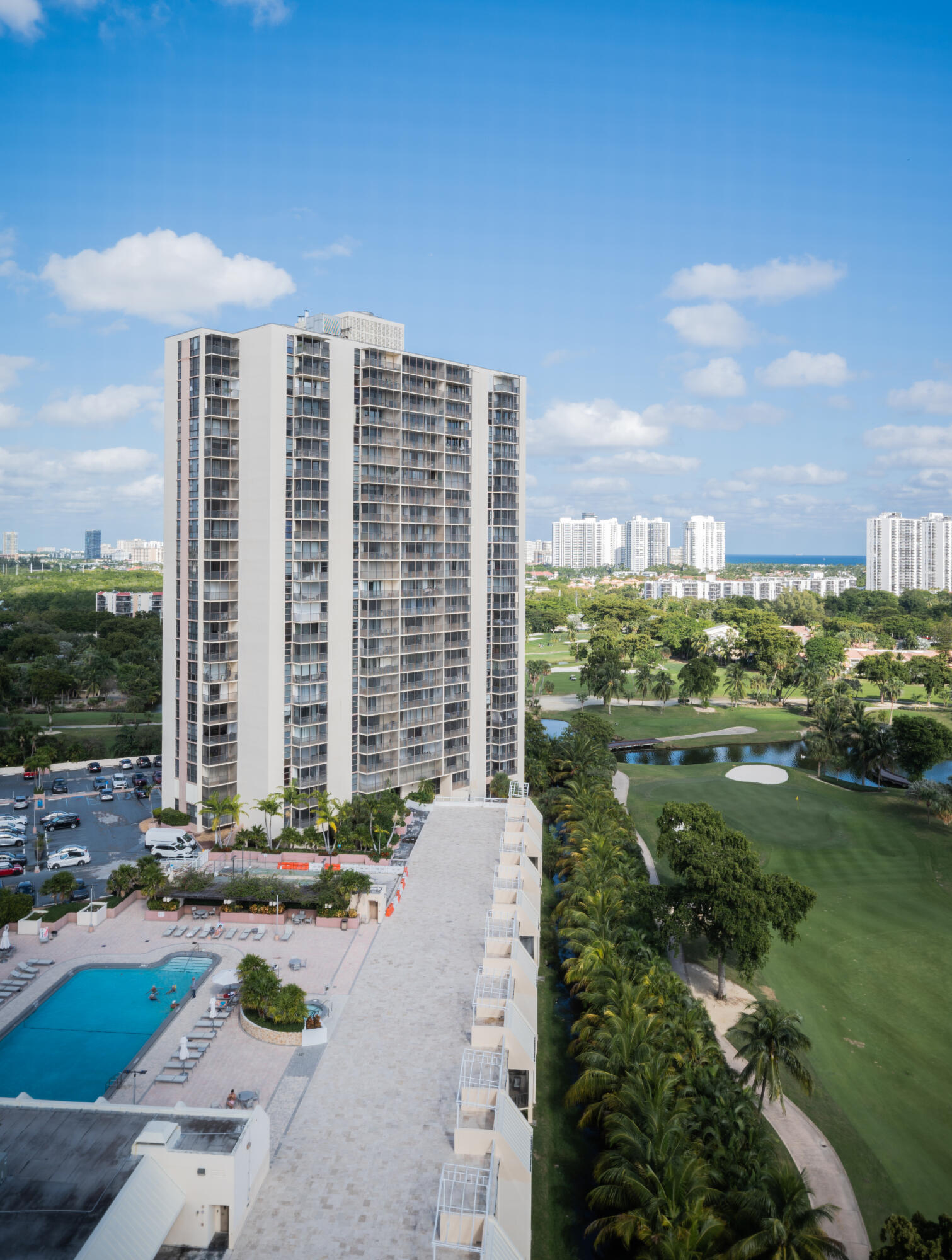 CORONADO CONDO- TOWER II - Residential