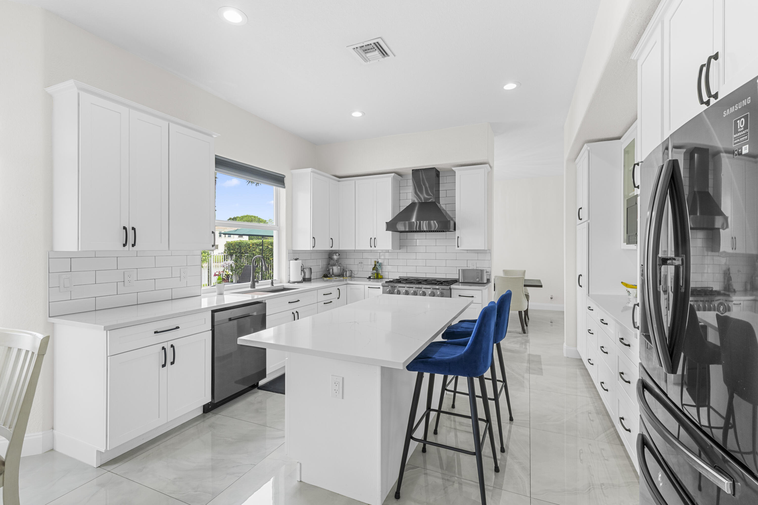 BLACK DIAMOND PH 2 - Residential
