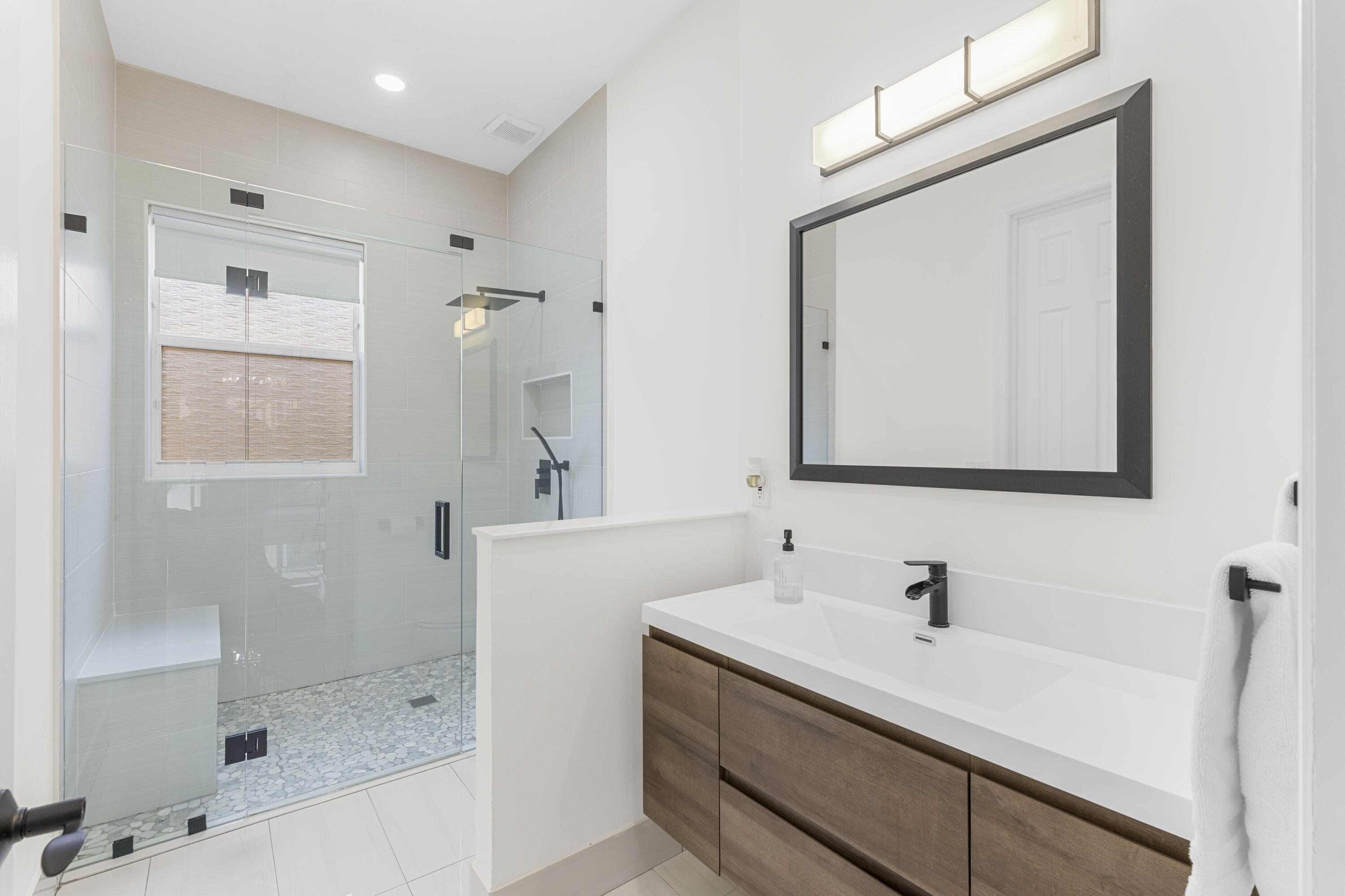 BLACK DIAMOND PH 2 - Residential