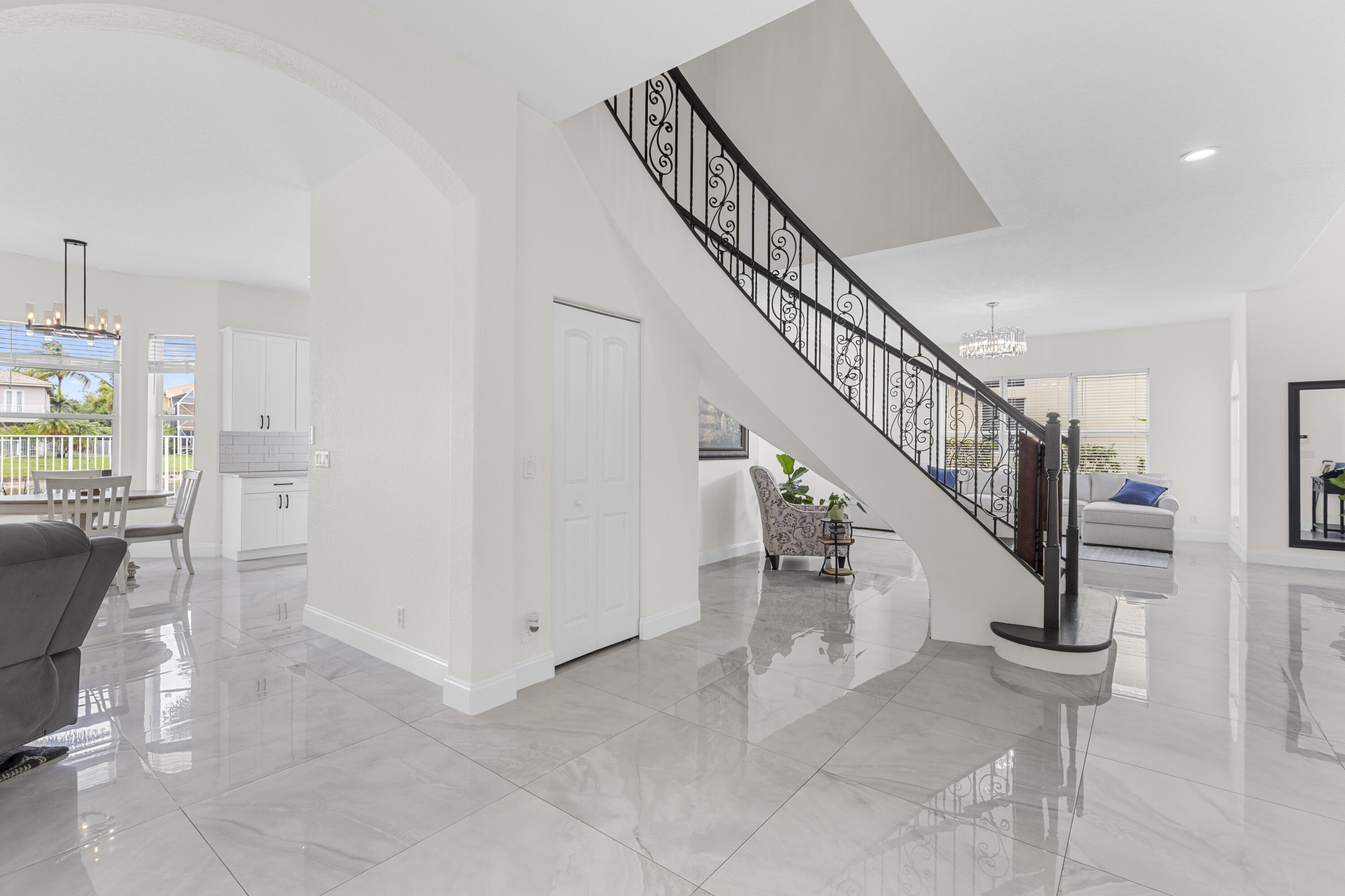 BLACK DIAMOND PH 2 - Residential