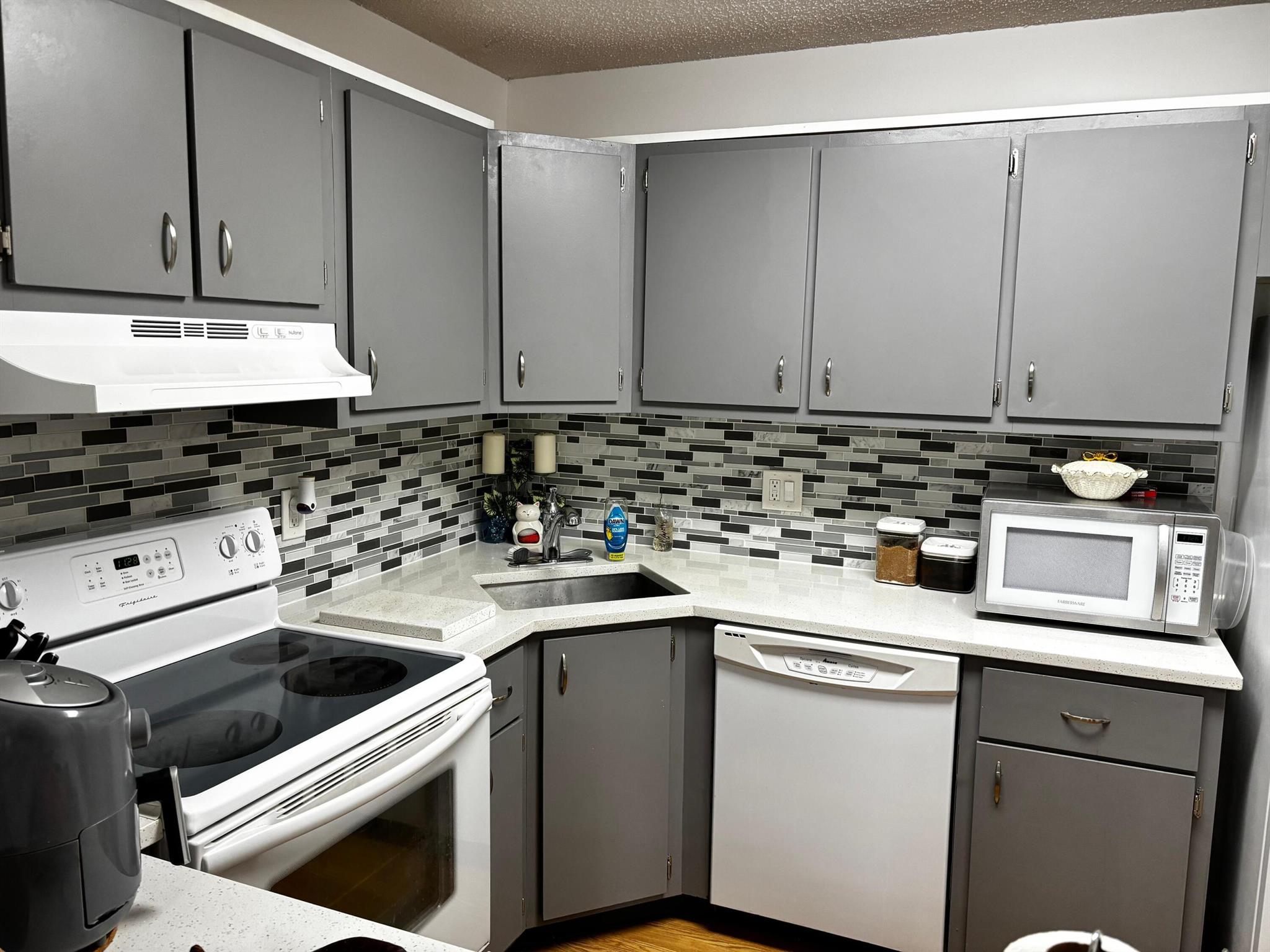Pine Rigge IV - Residential
