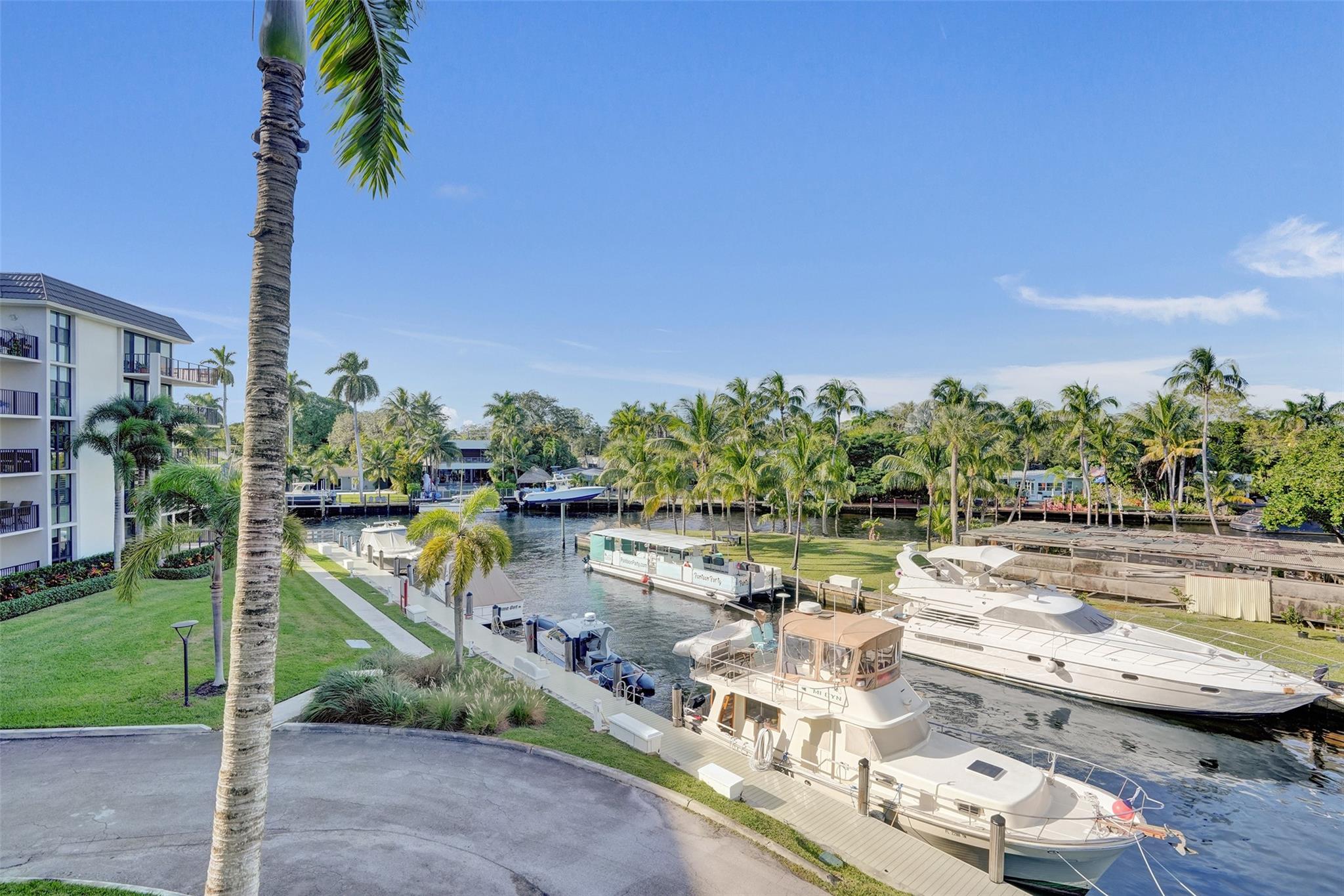 River Reach Condo V - Residential Lease