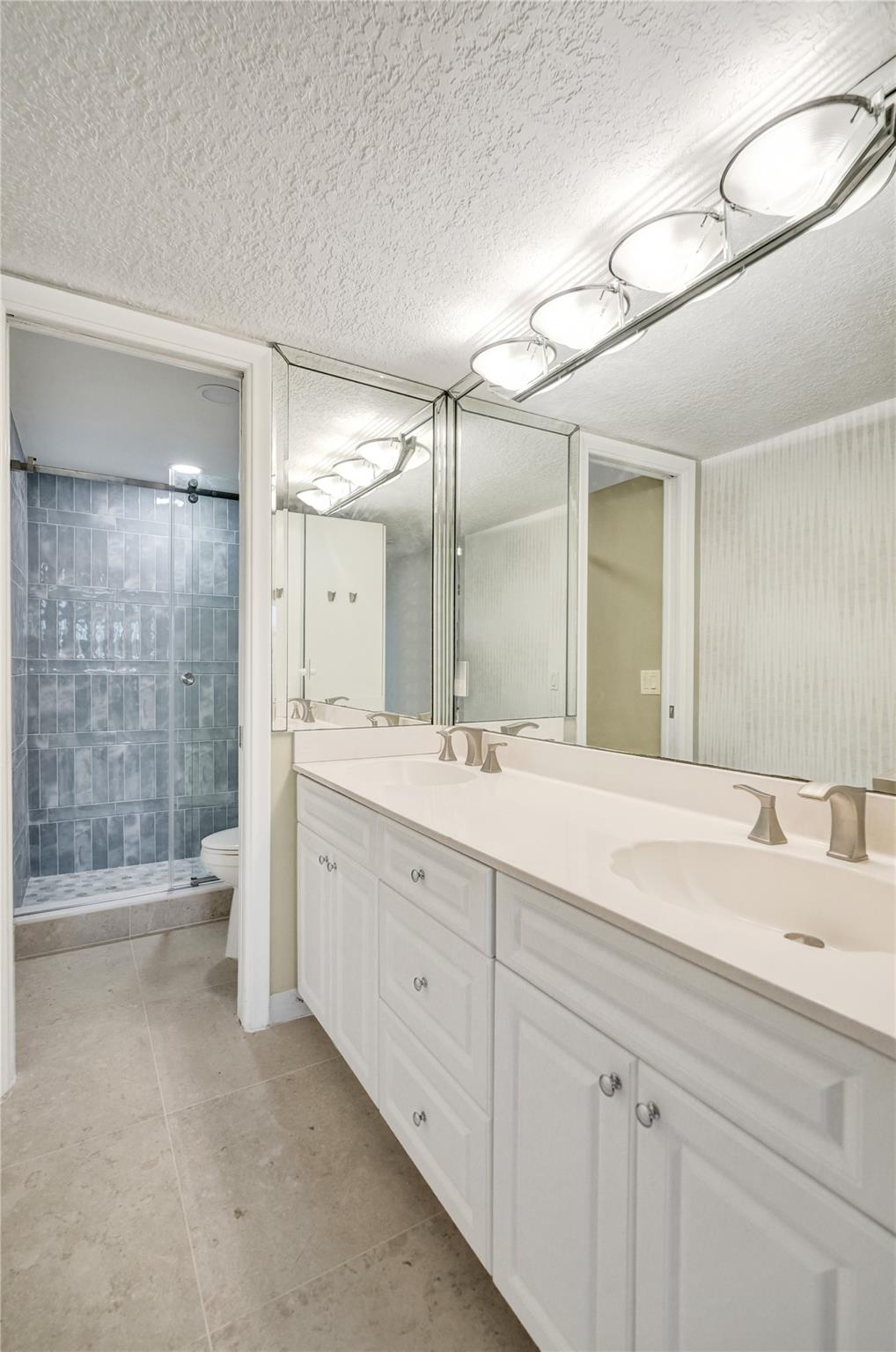 River Reach Condo V - Residential Lease