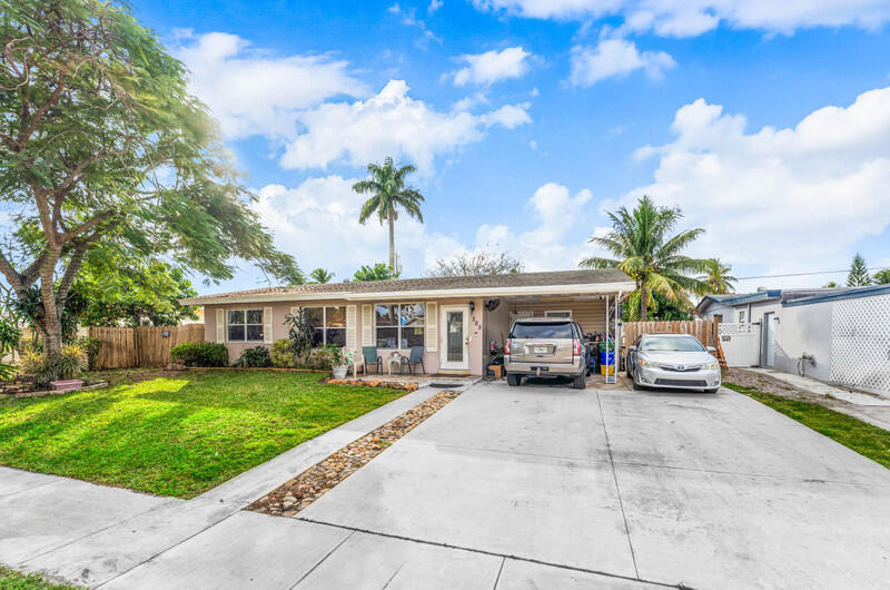 PALM SPRINGS VILLAGE 1 - Residential