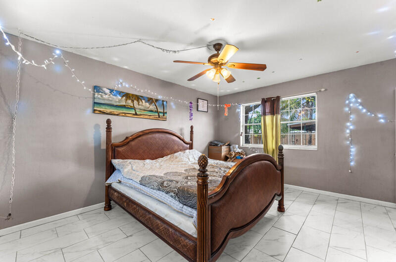 PALM SPRINGS VILLAGE 1 - Residential