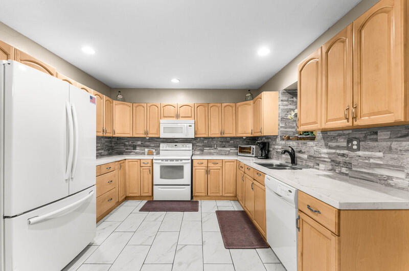 PALM SPRINGS VILLAGE 1 - Residential