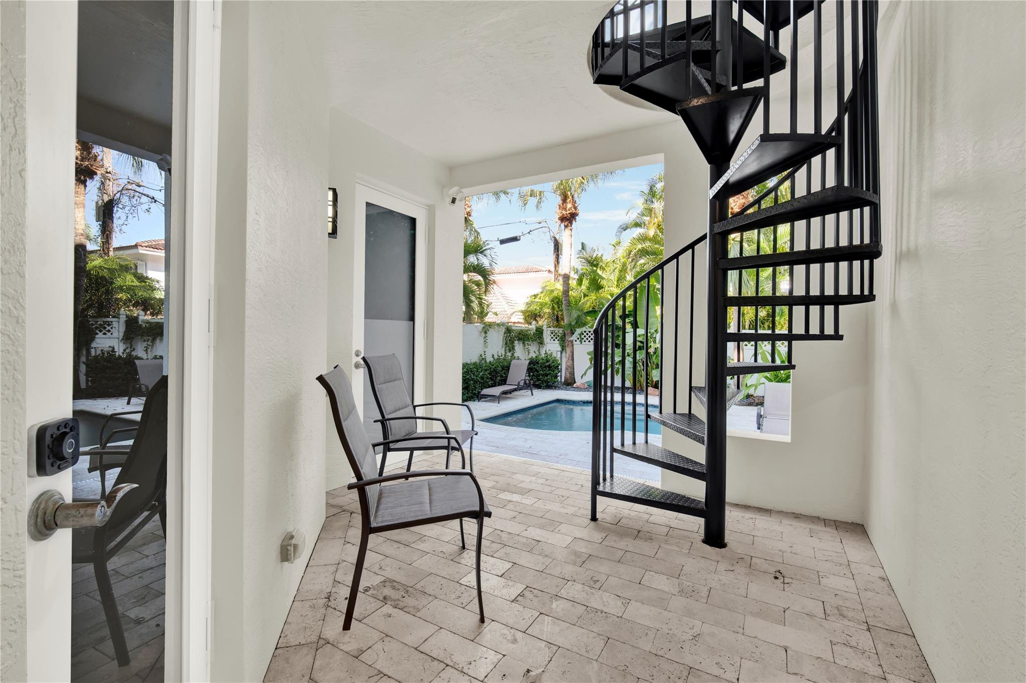 425 N Ocean Boulevard 3