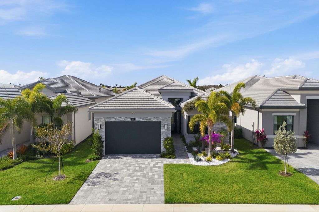 Photo of 9674 Spruce Woods Drive, Boynton Beach, FL 33473 (MLS # R11154054)