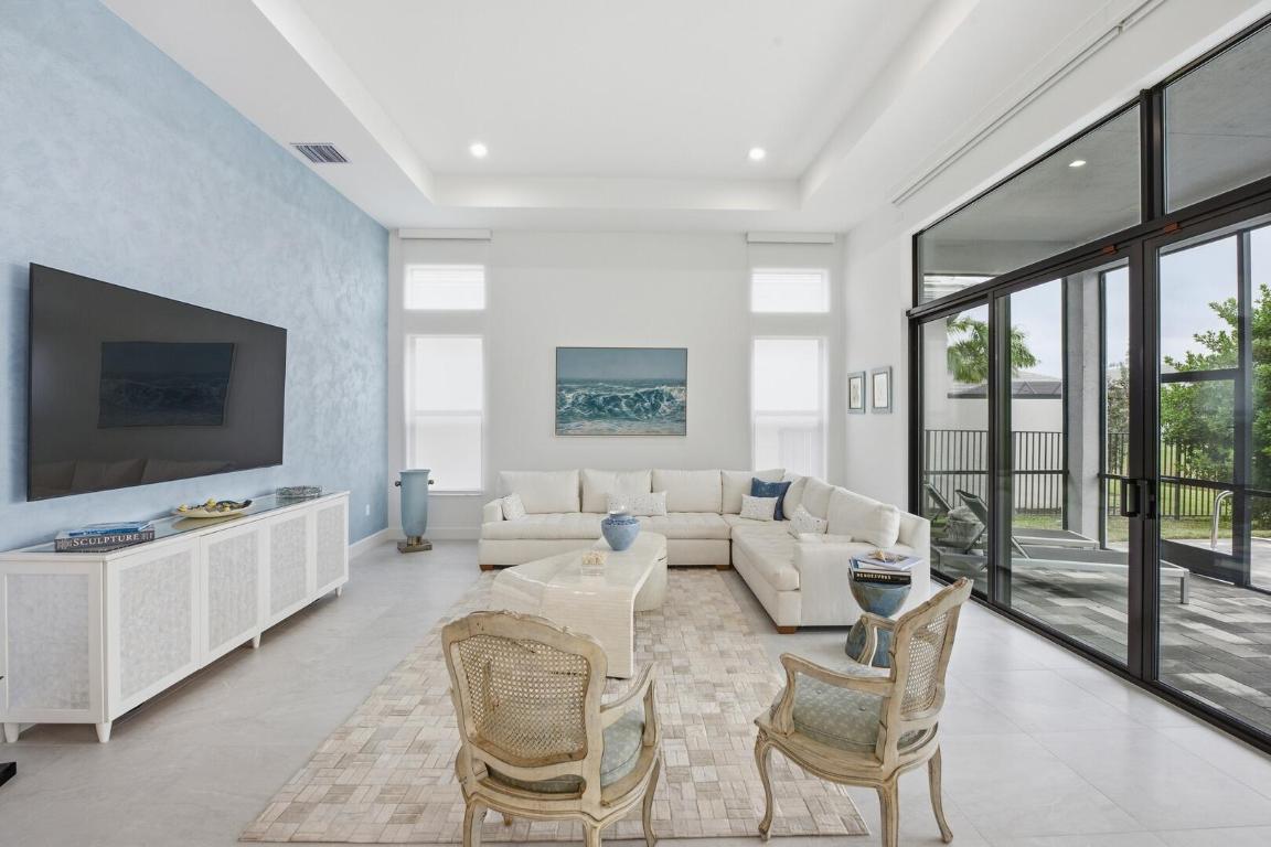 Valencia Grand - Residential