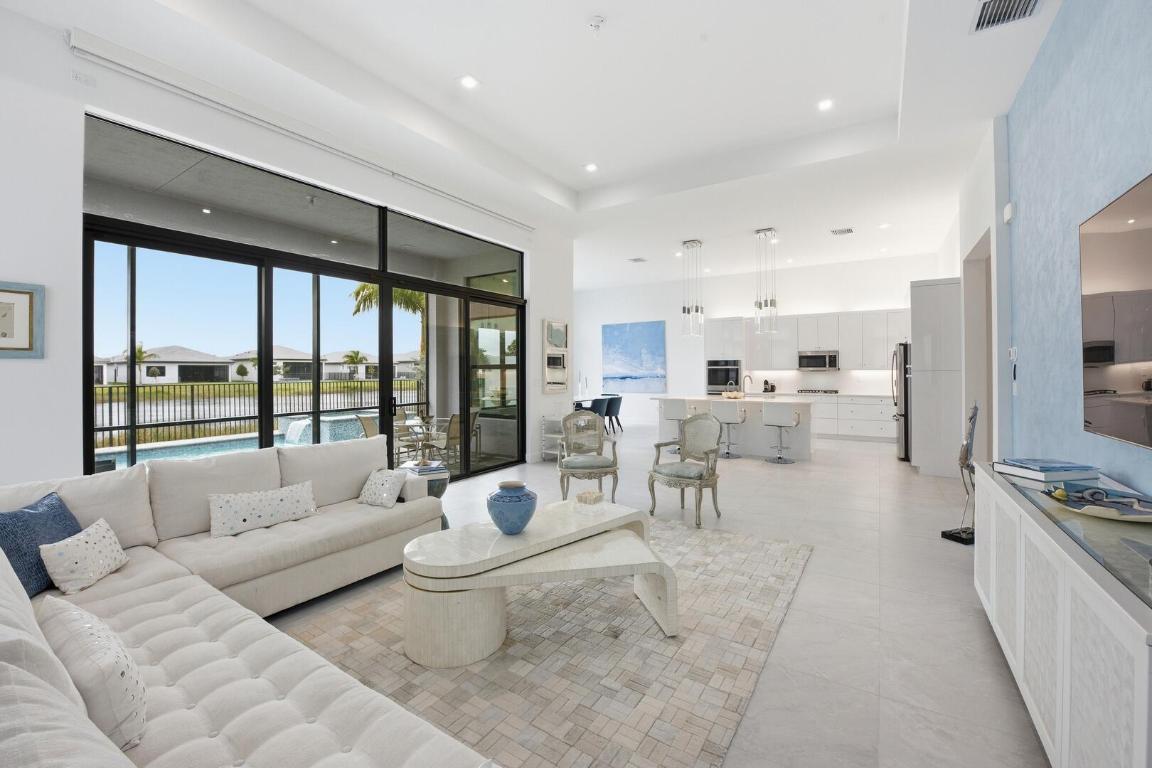 Valencia Grand - Residential