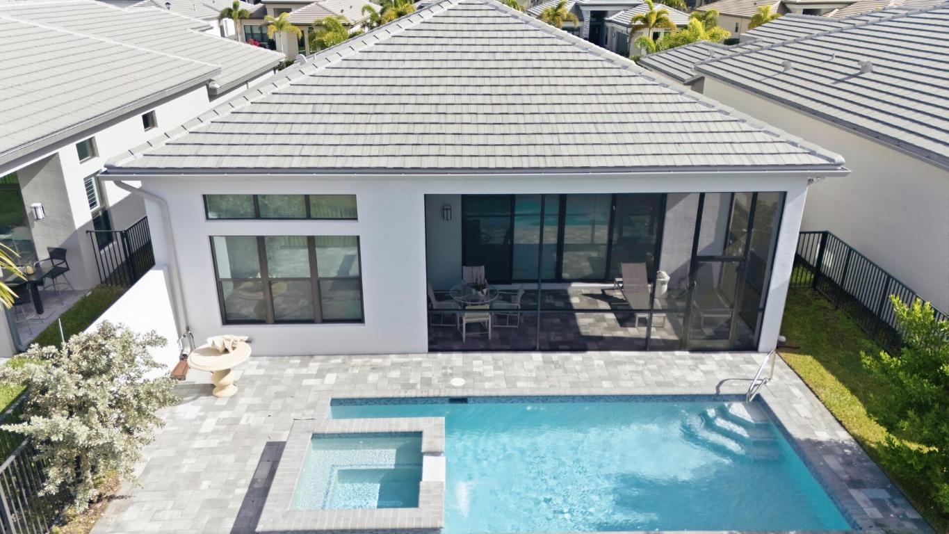 Valencia Grand - Residential