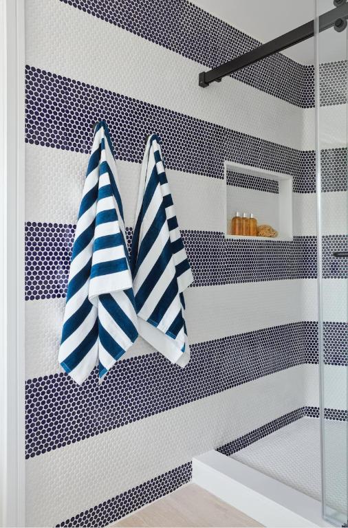 LEWIS SHORE ESTATES 3 - Residential Lease