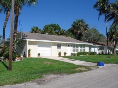 Photo of 6106 Island Park Court, Fort Myers, FL 33908 (MLS # F10543466)