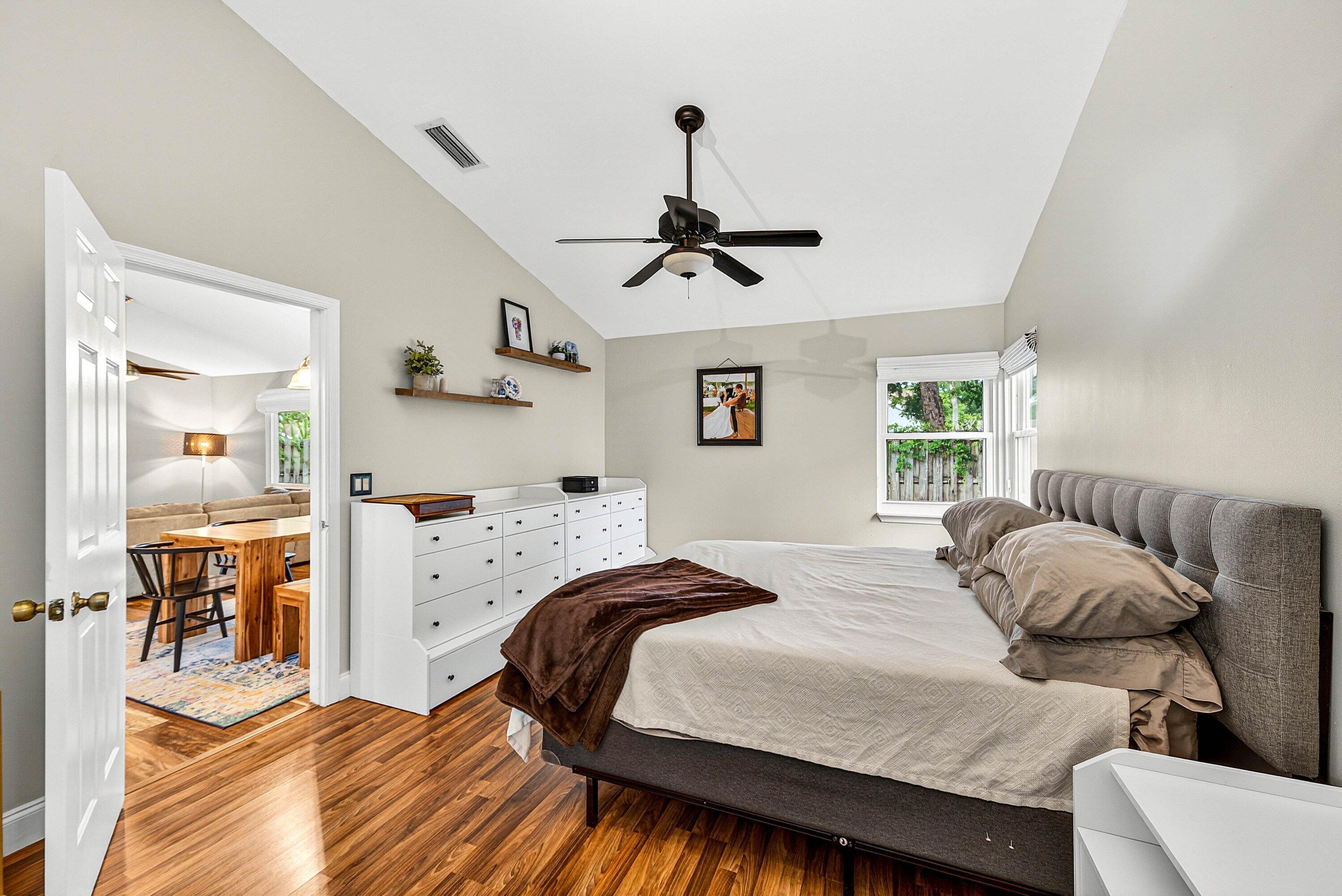 STONEHAVEN - Residential