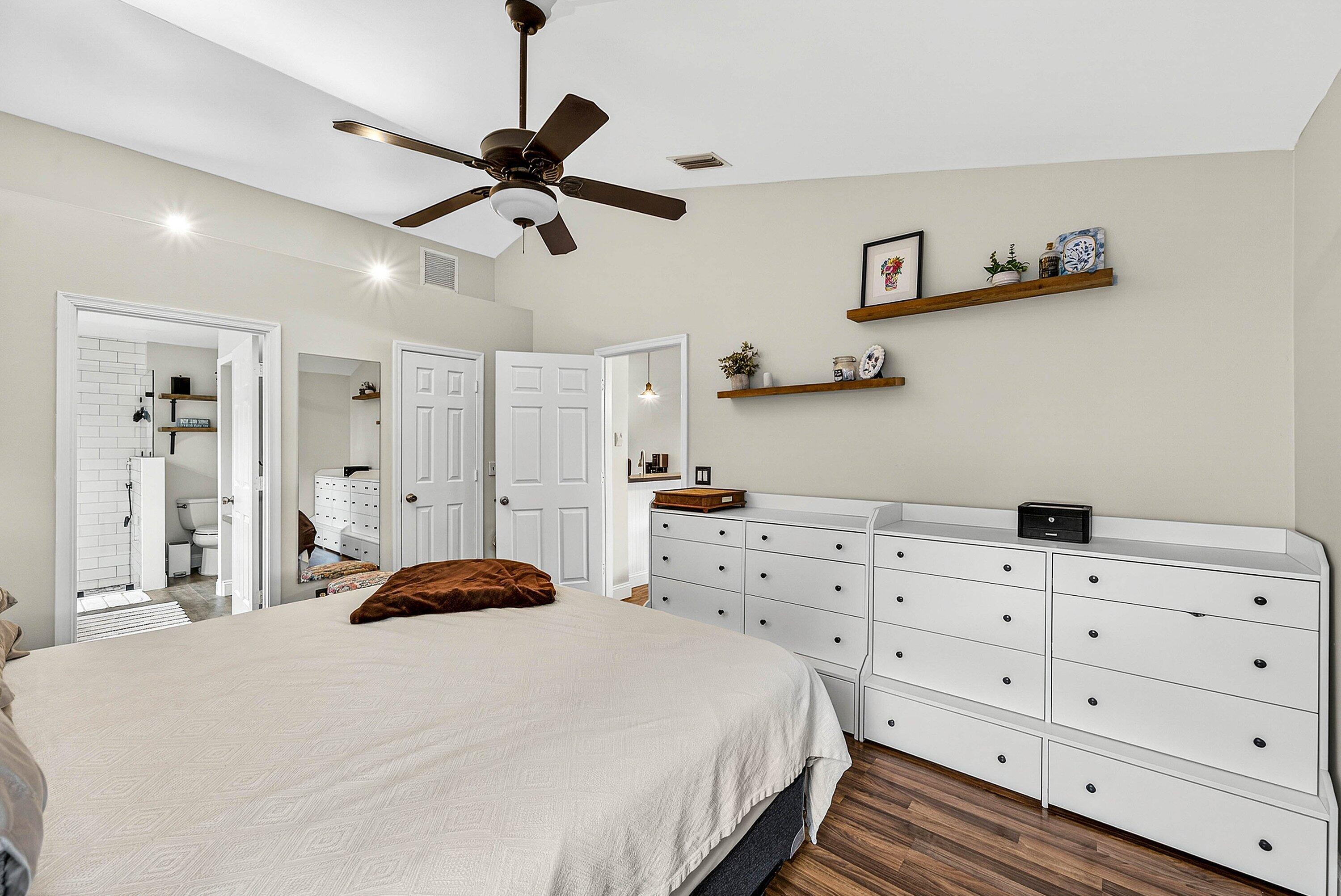 STONEHAVEN - Residential