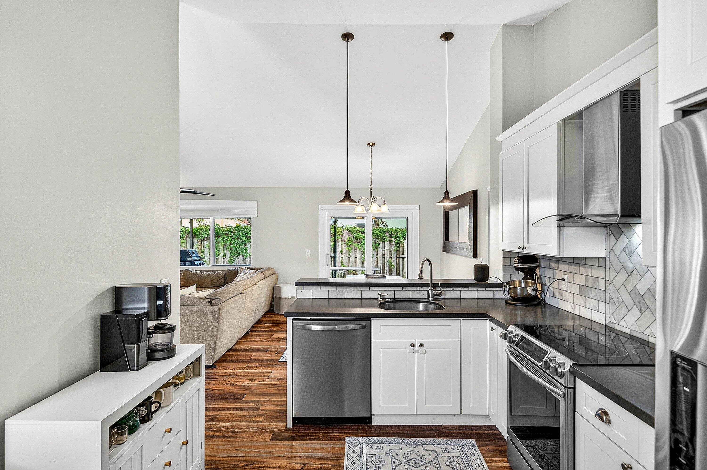 STONEHAVEN - Residential