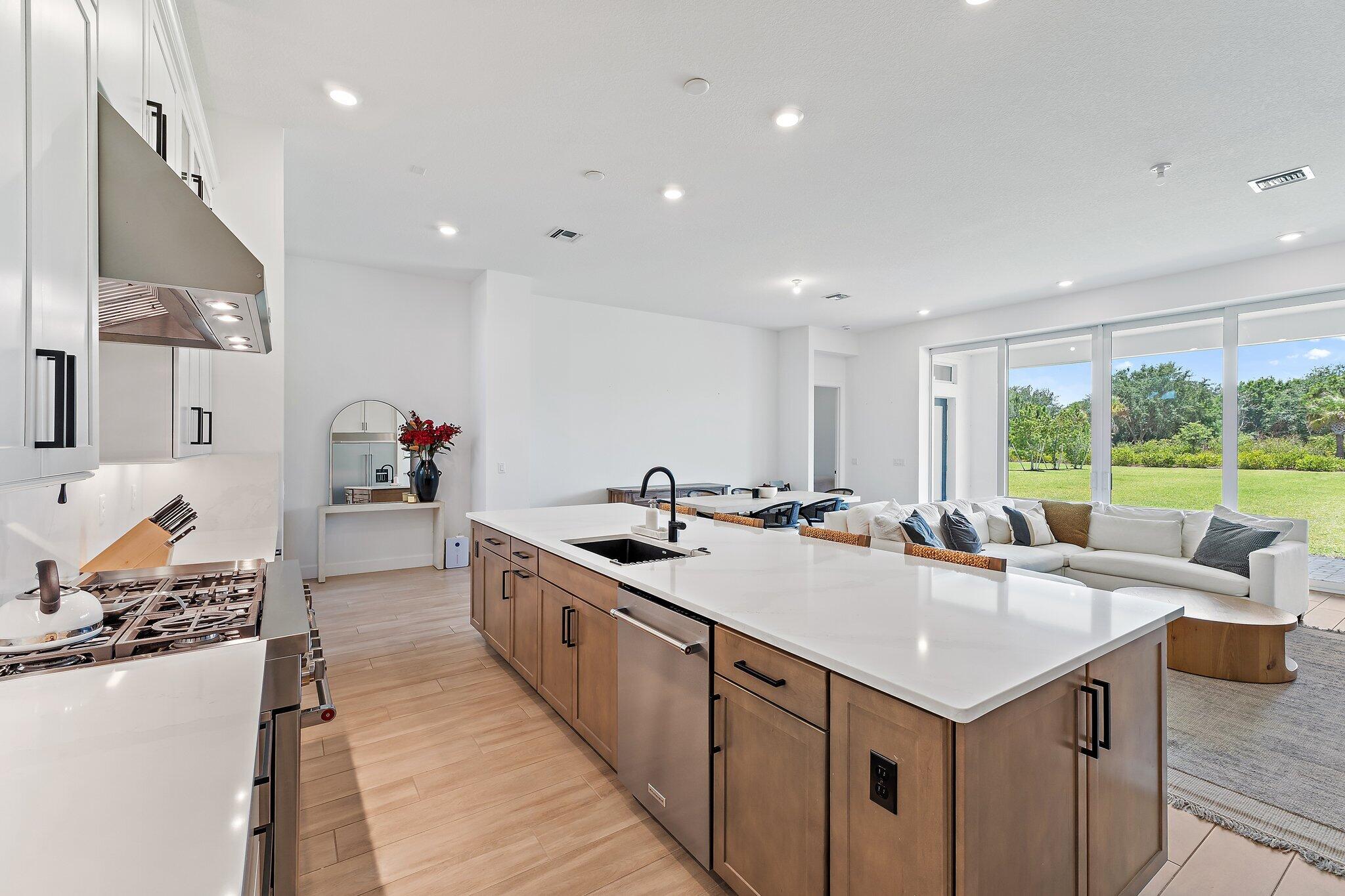 BRIDGEWATER PRESERVE - Residential