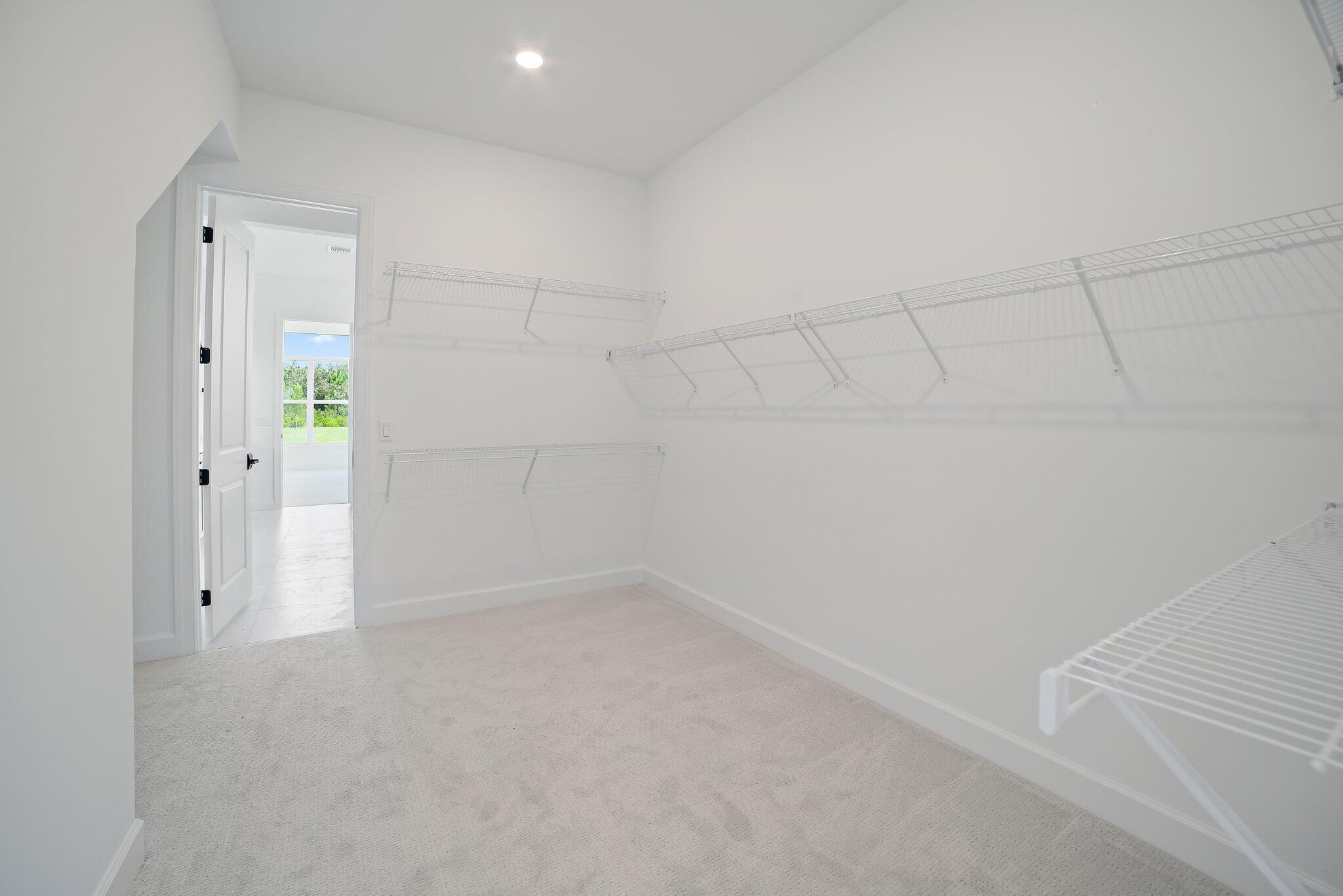 BRIDGEWATER PRESERVE - Residential