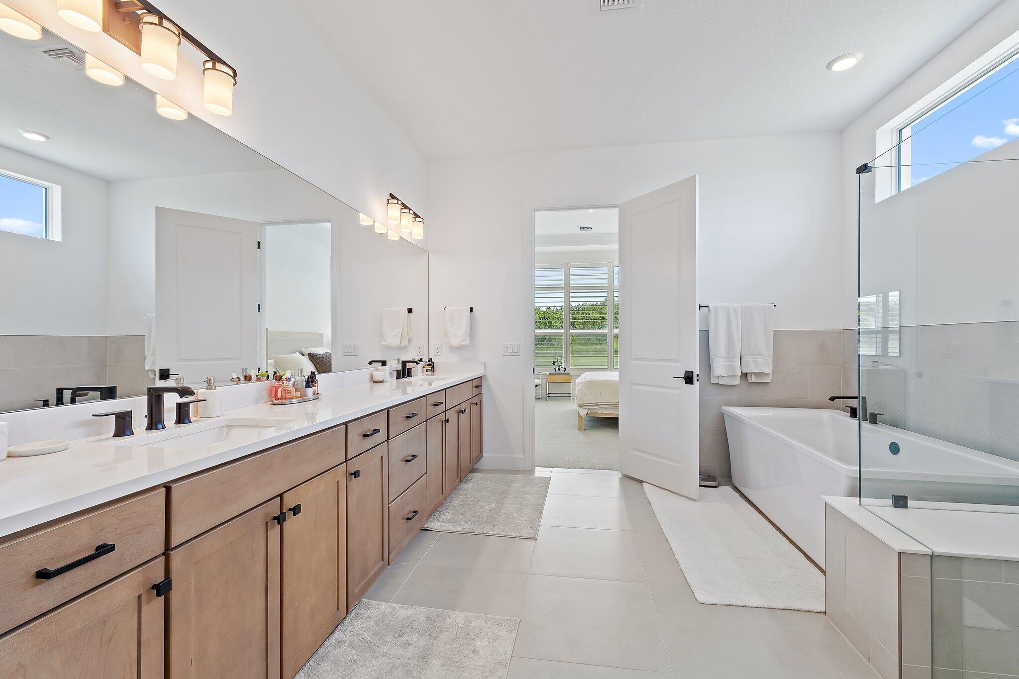 BRIDGEWATER PRESERVE - Residential