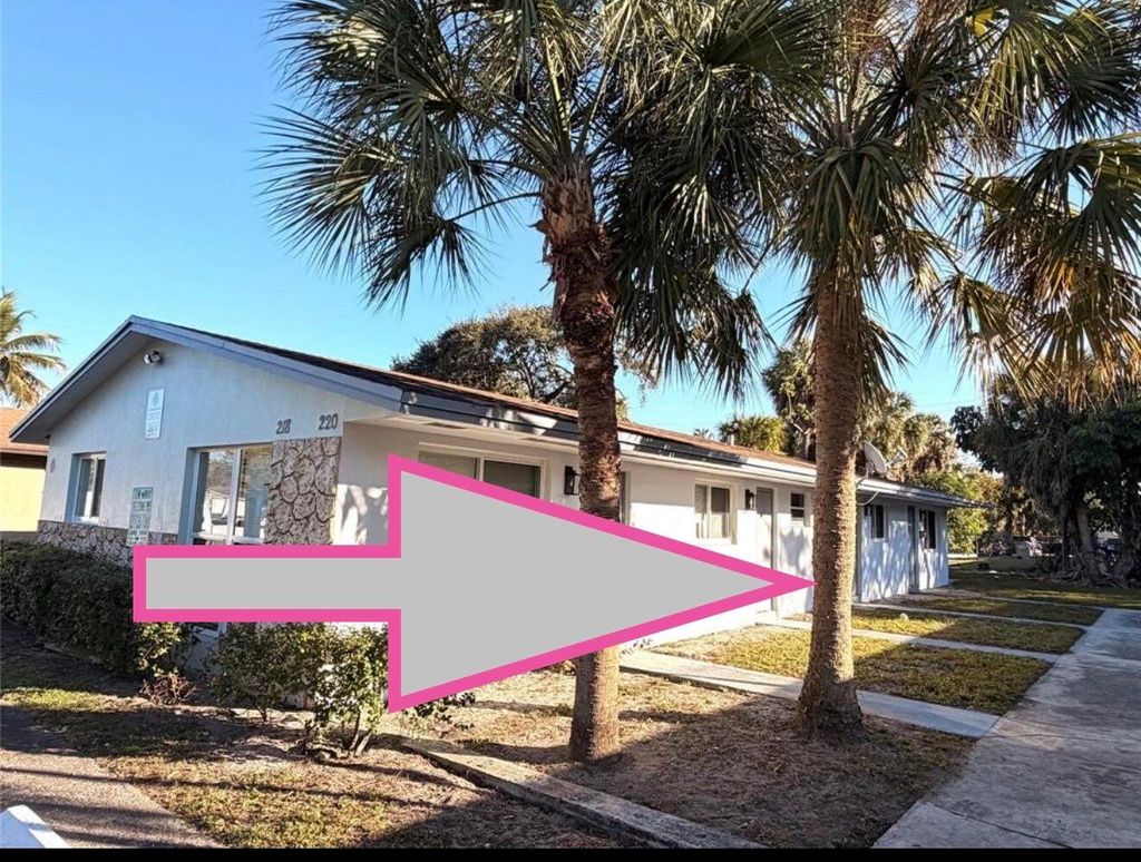 Photo of 218 SW 1st Court #218-a, Pompano Beach, FL 33060 (MLS # B26011531)