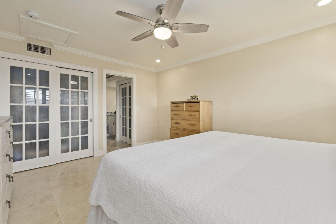 OCEAN VILLAS I CONDOMINIUM - Residential