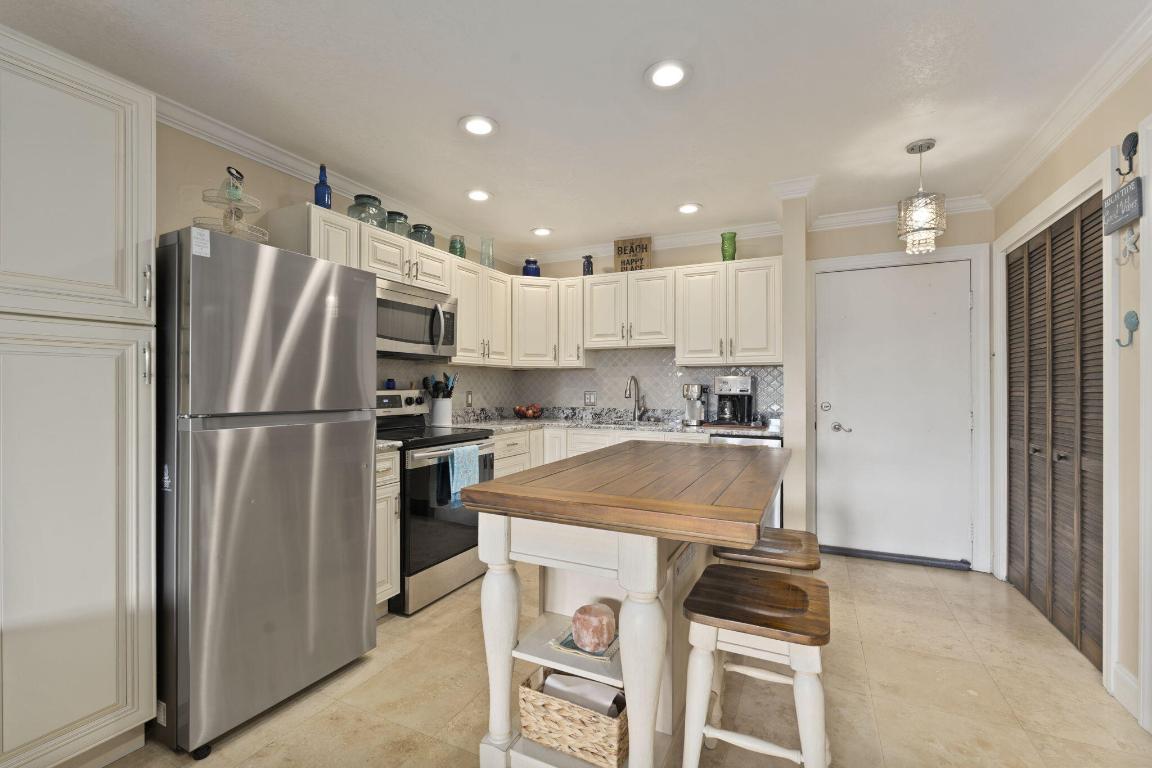 OCEAN VILLAS I CONDOMINIUM - Residential