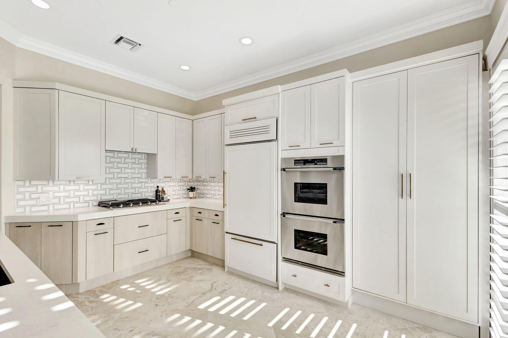 MARINA GARDENS - Residential