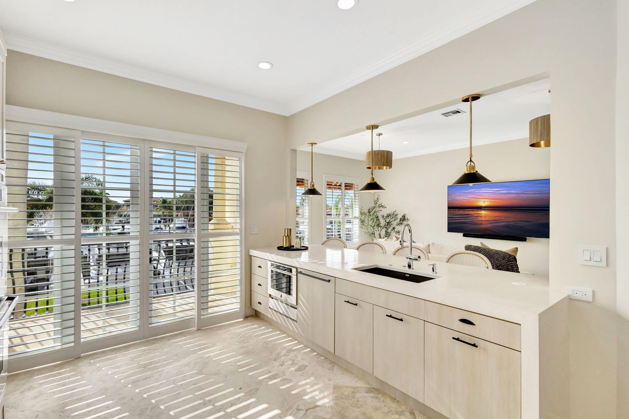 MARINA GARDENS - Residential