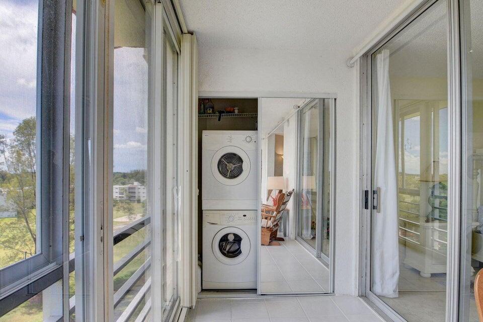 AMBASSADOR I CONDO - Residential