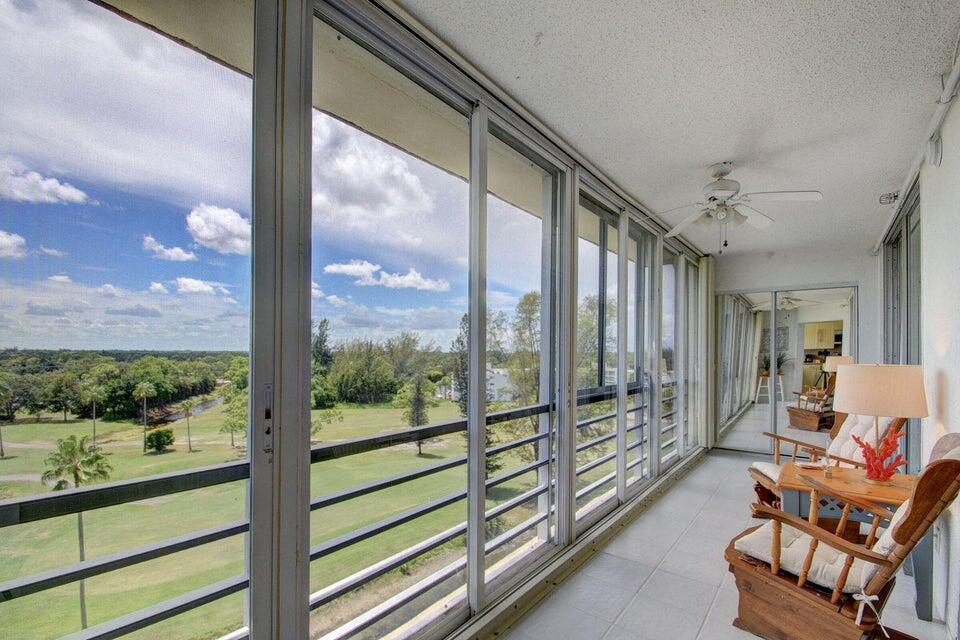 AMBASSADOR I CONDO - Residential