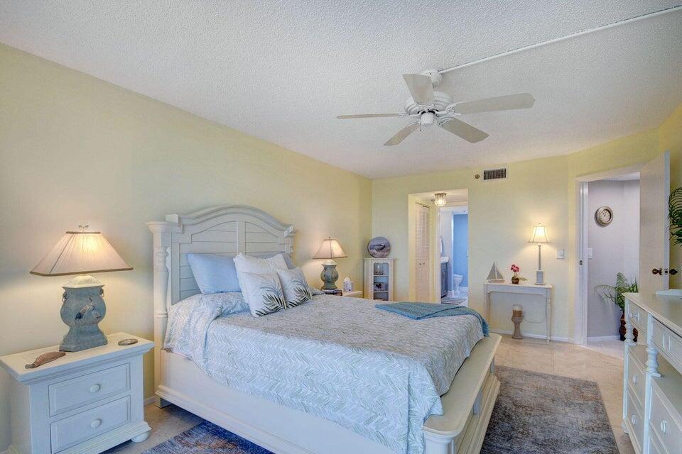 AMBASSADOR I CONDO - Residential