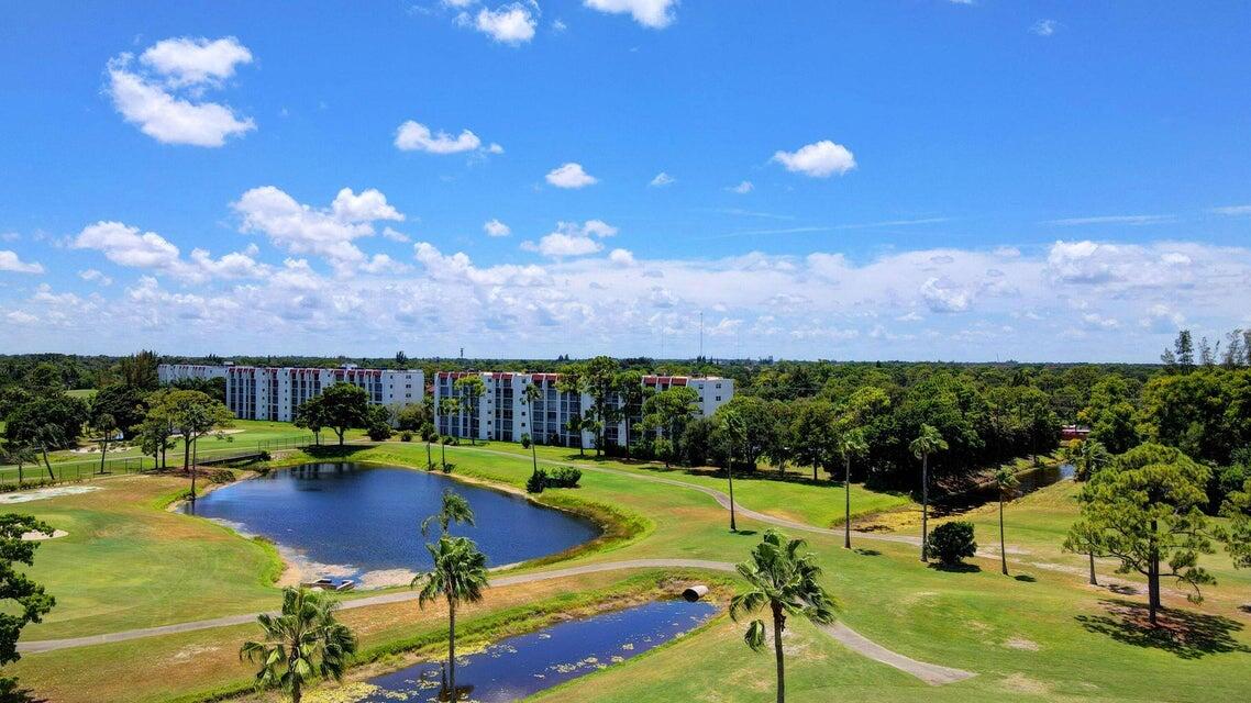 AMBASSADOR I CONDO - Residential