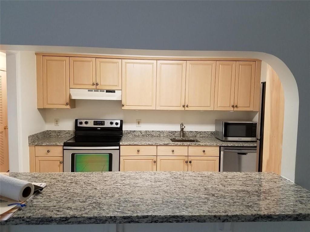 SEABREEZE PARK DELRAY - Residential Income