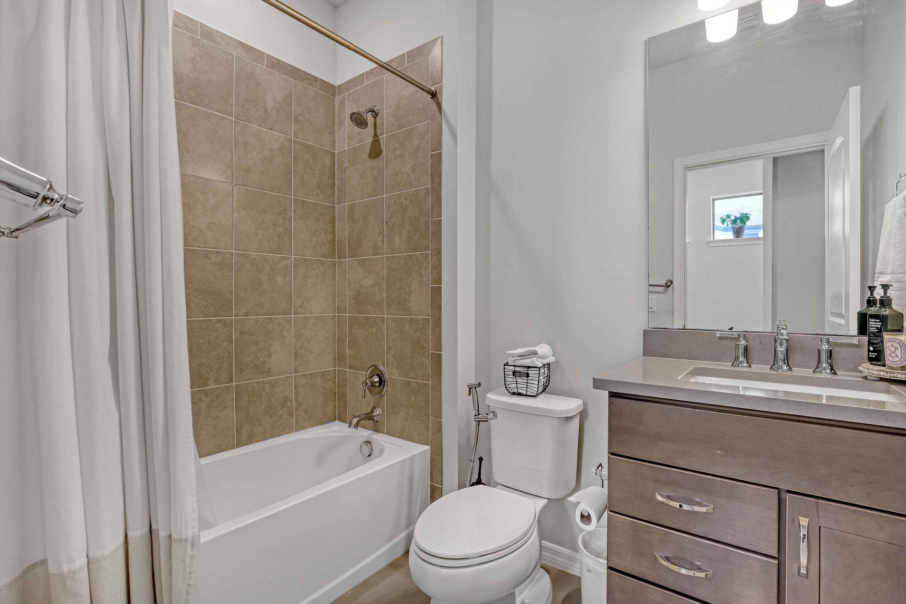 FIELDS AT GULFSTREAM POLO PUD PLAT SIX REPLAT - Residential