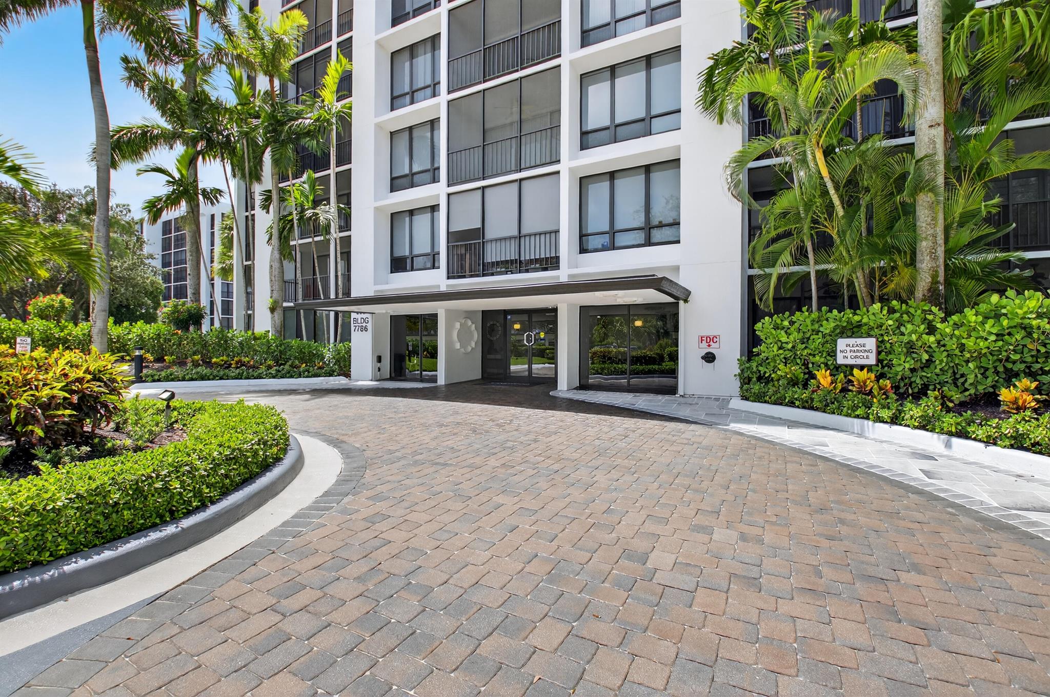 7786 Lakeside Boulevard 642