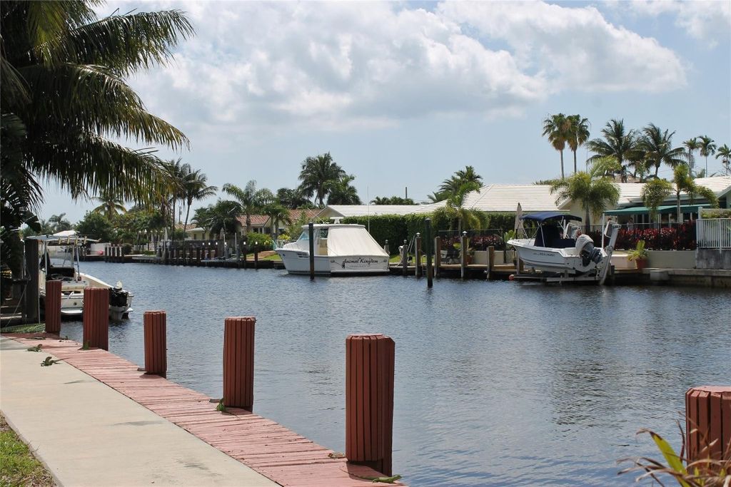 Photo of 2700 NE 57th Street, Fort Lauderdale, FL 33308 (MLS # F10499788)