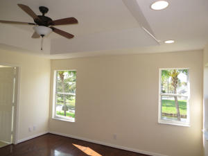 PINEWOOD EAST 2 OF WELLINGTON - Residential