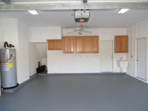 PINEWOOD EAST 2 OF WELLINGTON - Residential