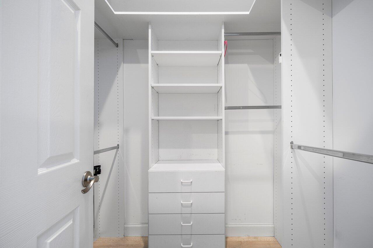 PGA RESORT COMMUNITY OF P - Residential Lease